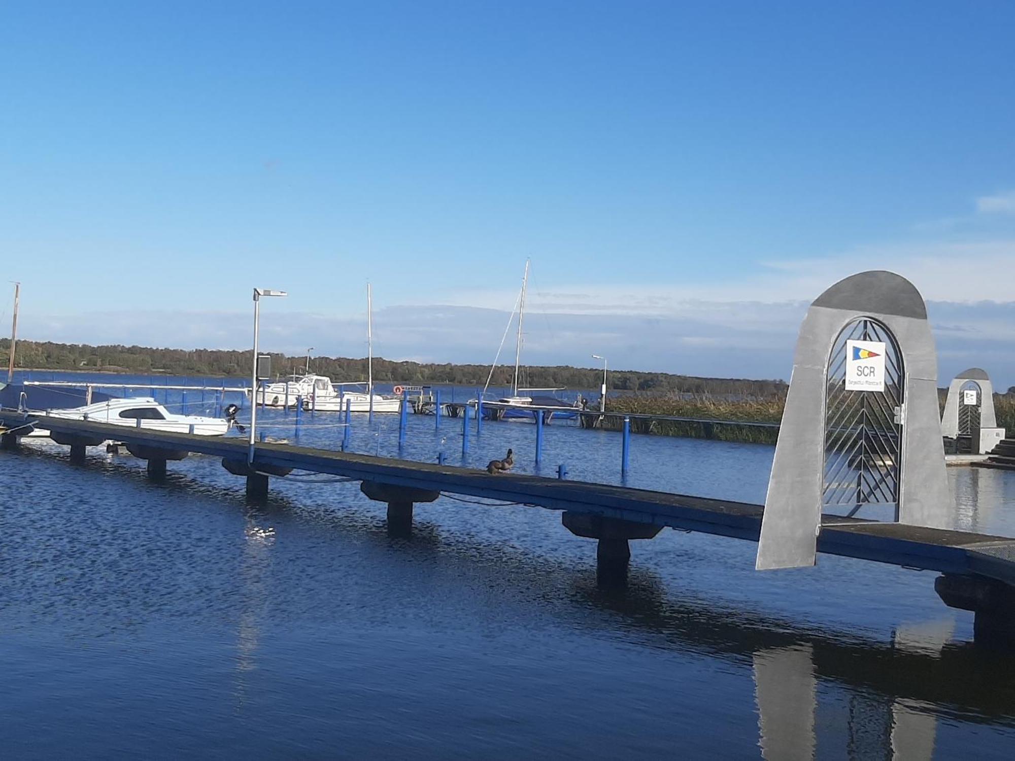 Hotel Perle Am Bodden リーブニッツ・ダムガルテン エクステリア 写真