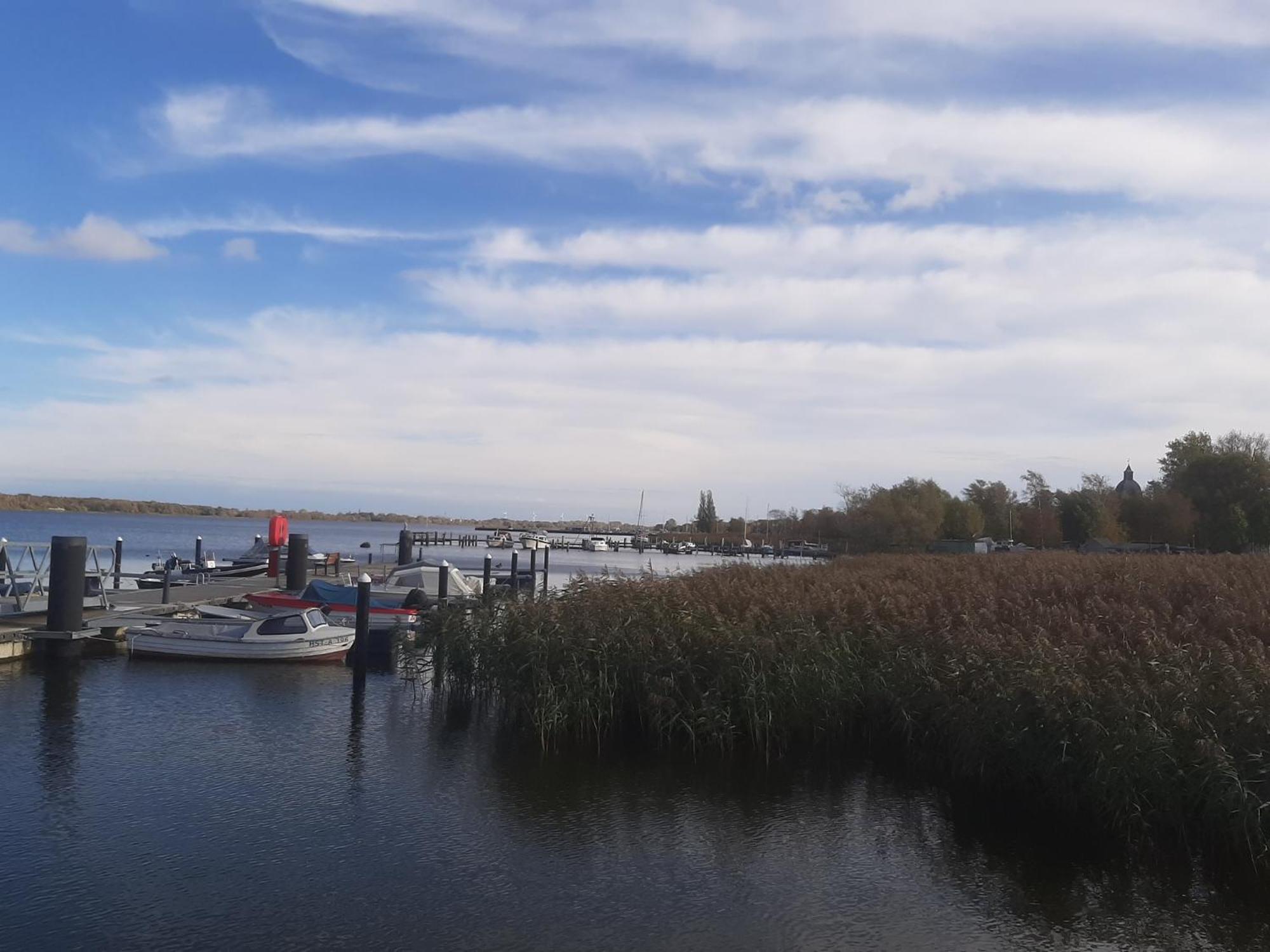 Hotel Perle Am Bodden リーブニッツ・ダムガルテン エクステリア 写真