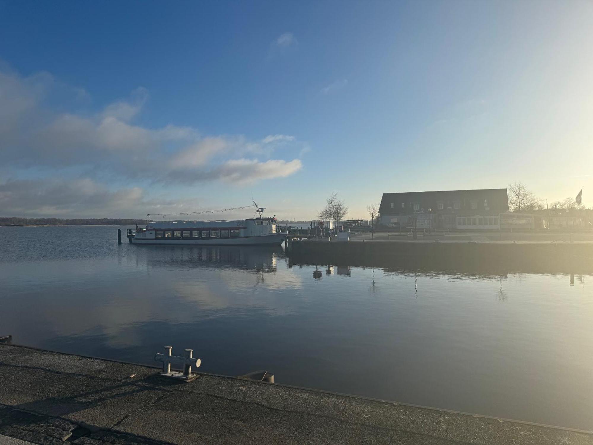 Hotel Perle Am Bodden リーブニッツ・ダムガルテン エクステリア 写真