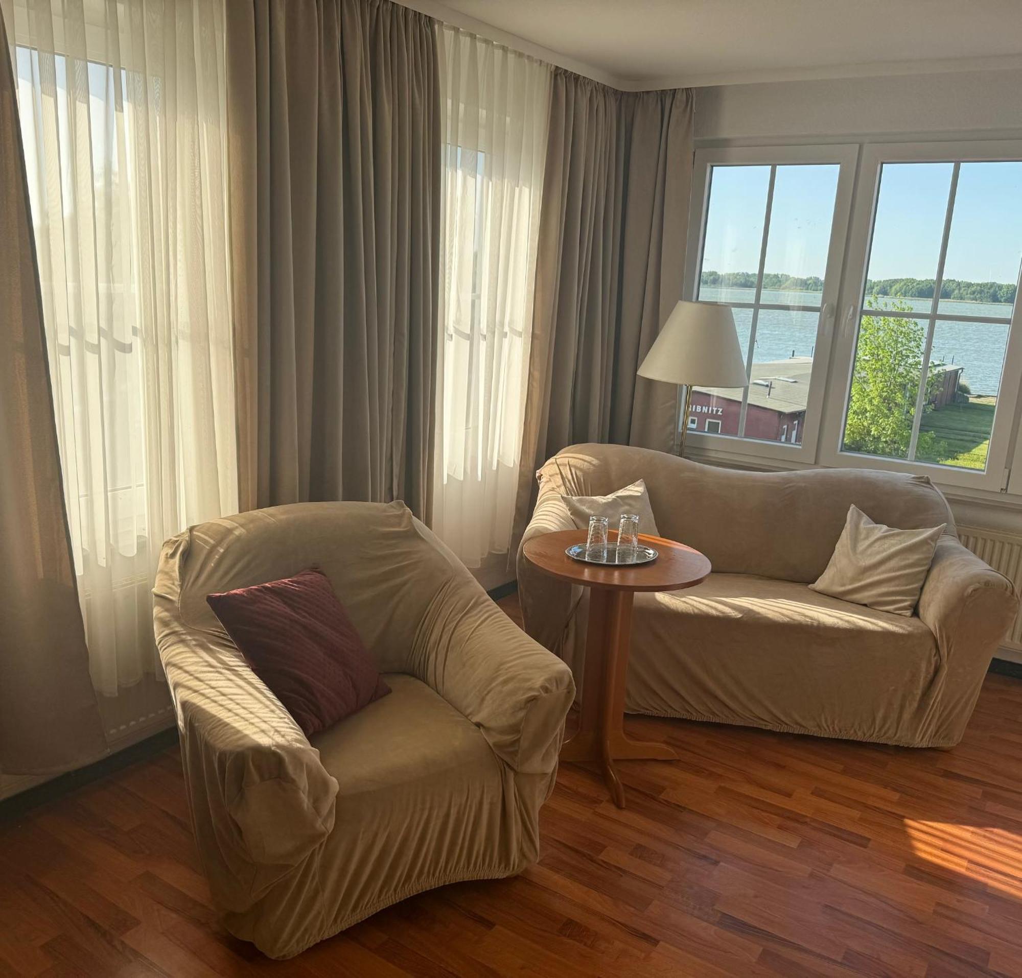 Hotel Perle Am Bodden リーブニッツ・ダムガルテン エクステリア 写真